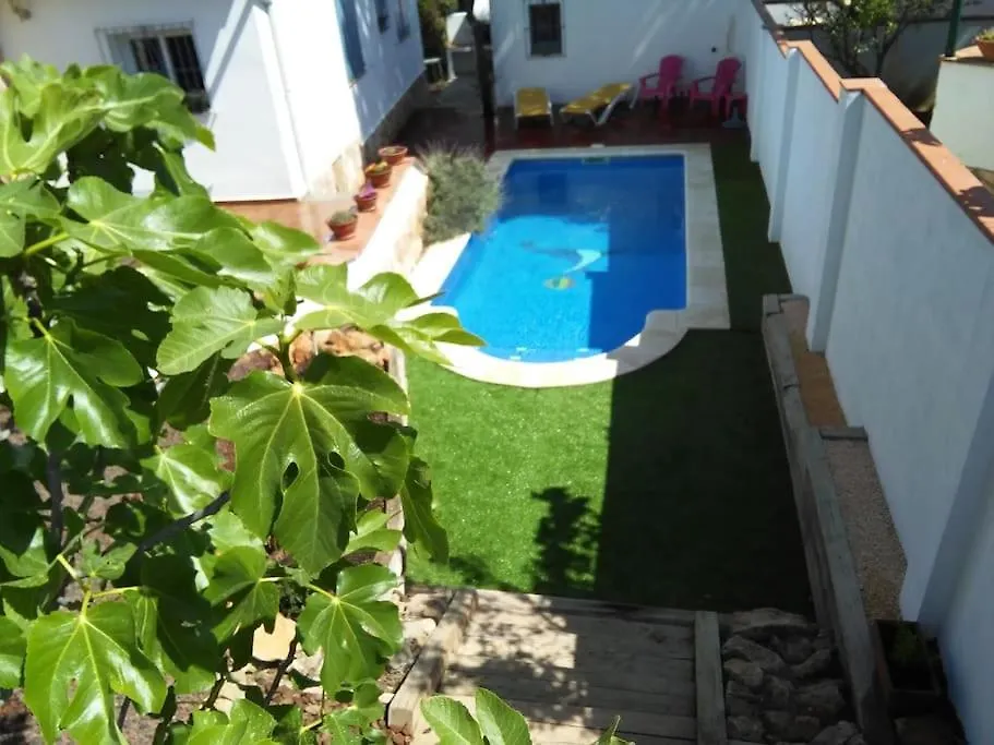 בית נופש L' Escala Delightful Villa Close To The Beach
