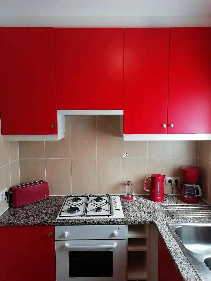 L' Escala Delightful Villa Close To The Beach בית נופש